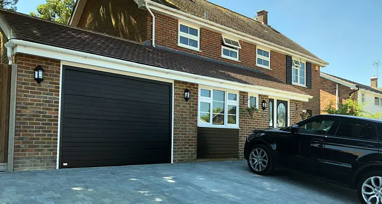 how much does a garage extension cost